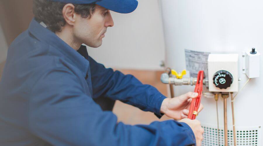 Professional emergency plumbing in Farmersville, CA